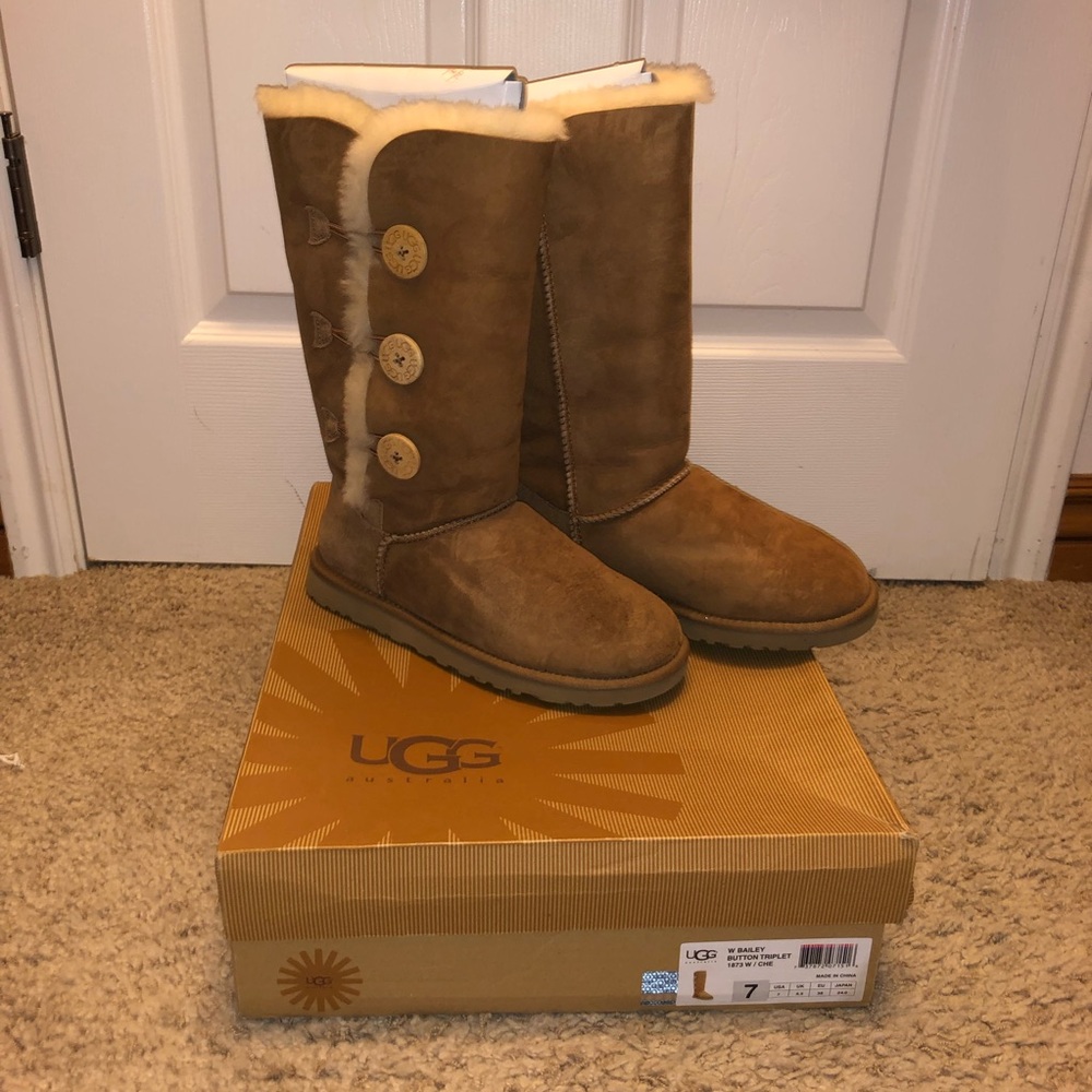 Ugg Bailey Button chestnut